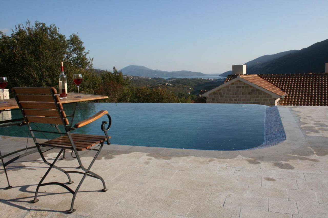 Lavender House With Shared Pool Villa Herceg Novi Buitenkant foto